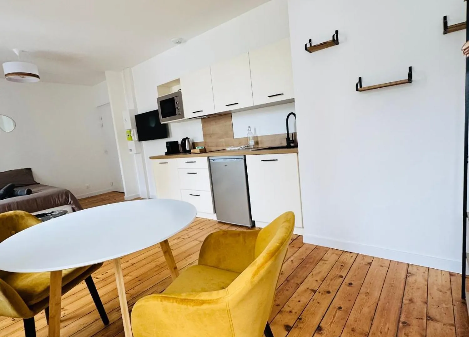 Residence Des Quais - Centre Ville - Wifi - Netflix 坎佩尔 0*,